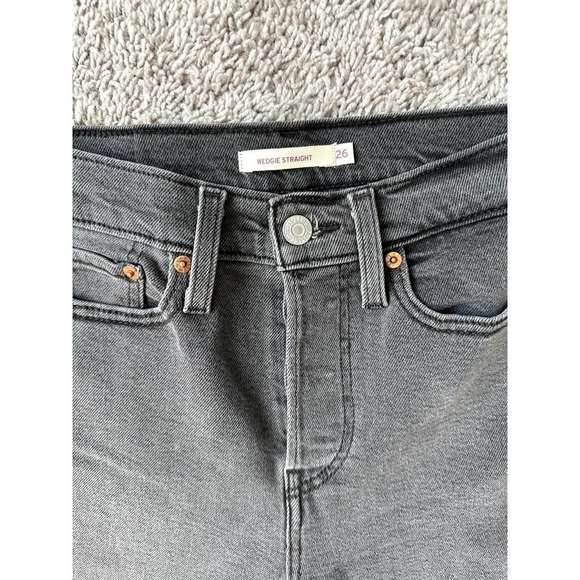 Levi's Wedgie Straight Jeans - Picture 3 of 7